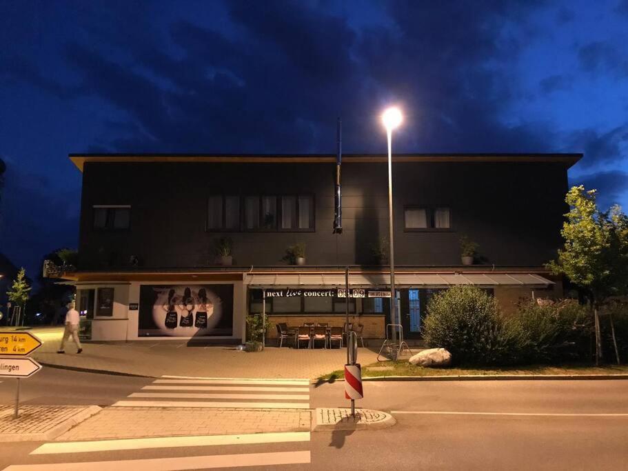 Kleine Wohnung Im - Konzept Flieger - 2 Stockwerke Tettnang Exterior foto